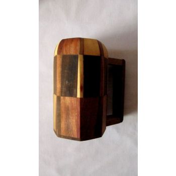 Jarra cervecera acabado de madera